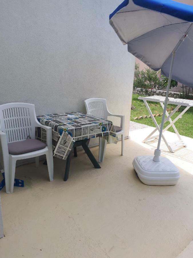 Apartmani Ivana Lopar Buitenkant foto