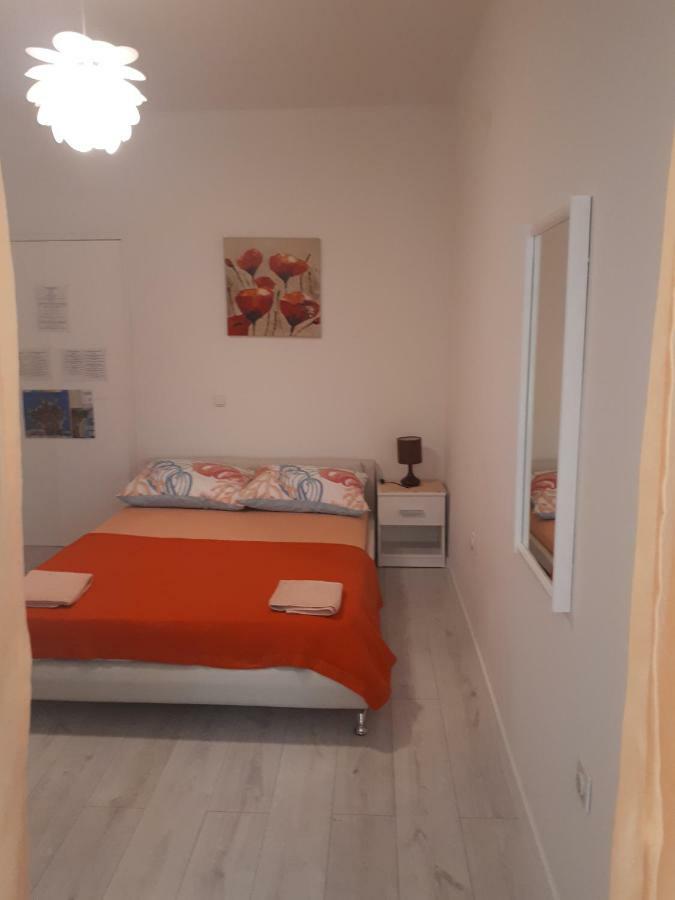 Apartmani Ivana Lopar Buitenkant foto