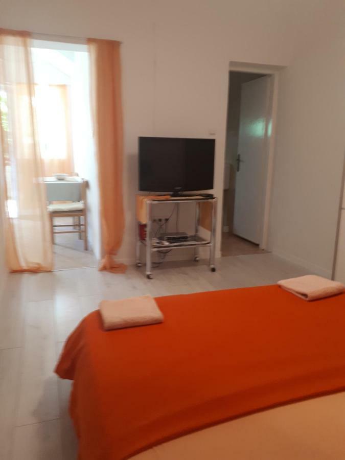 Apartmani Ivana Lopar Buitenkant foto